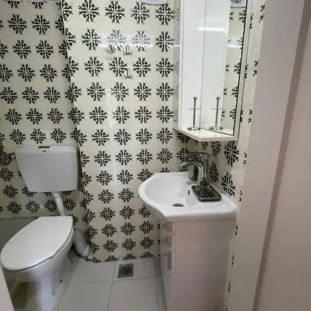 Seaview Lovely One Bedroom דירה *