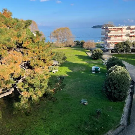 Seaview Lovely One Bedroom