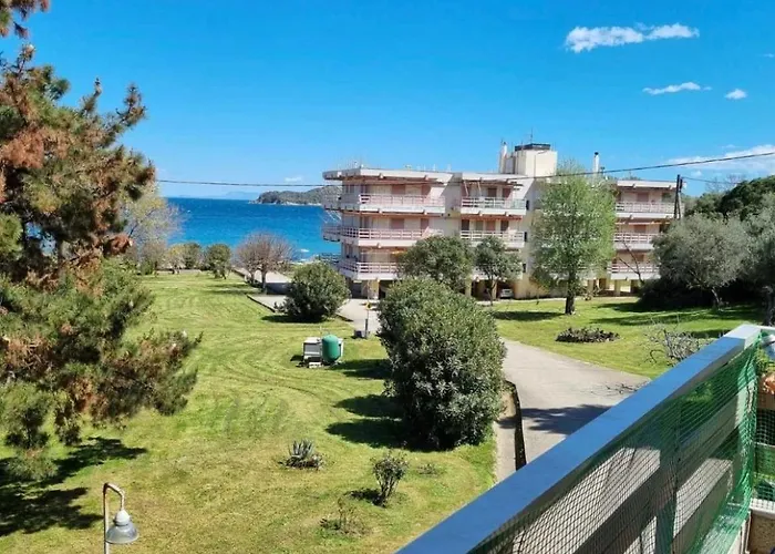 Seaview Lovely One Bedroom 아파트 올림피아다