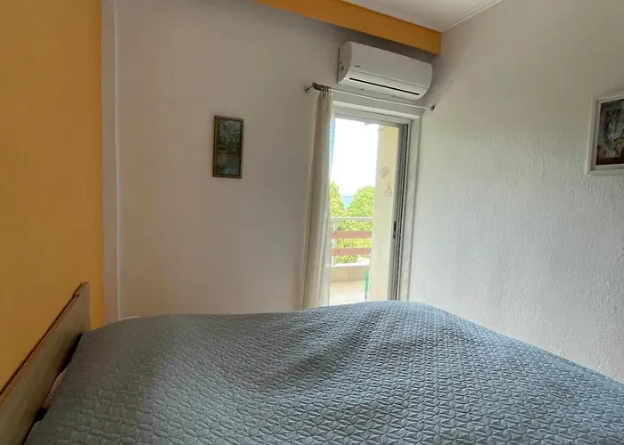 Seaview Lovely One Bedroom 아파트 올림피아다